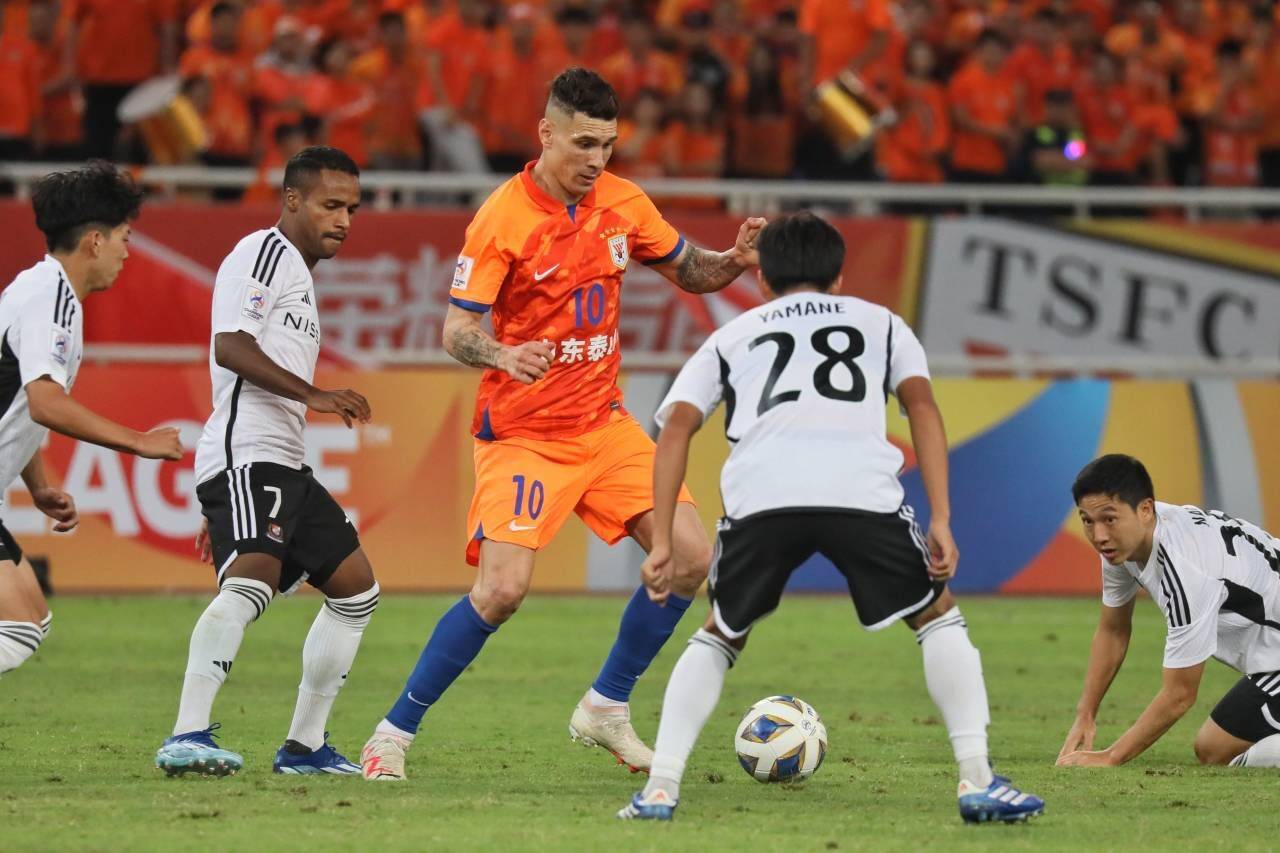 哈哈体育官网首页登录-转折点莱比锡外线爆发；亚冠集结日攻防权衡；管理层满意；阵容厚度经受考验